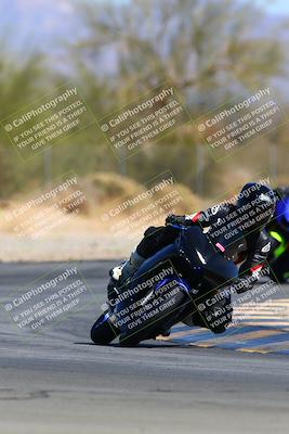 media/Mar-12-2022-SoCal Trackdays (Sat) [[152081554b]]/Turn 2 (1145am)/